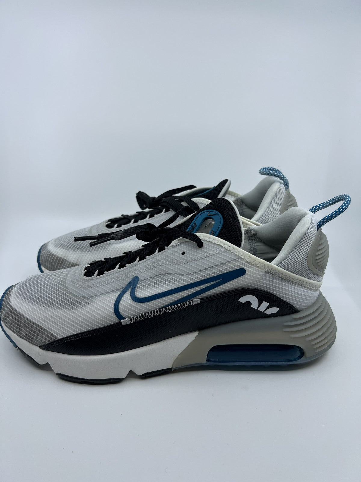 ♻️✅Nike Men’s Air Max 2090 CV8835-100 Shoes White/Green Abyss-Black US10