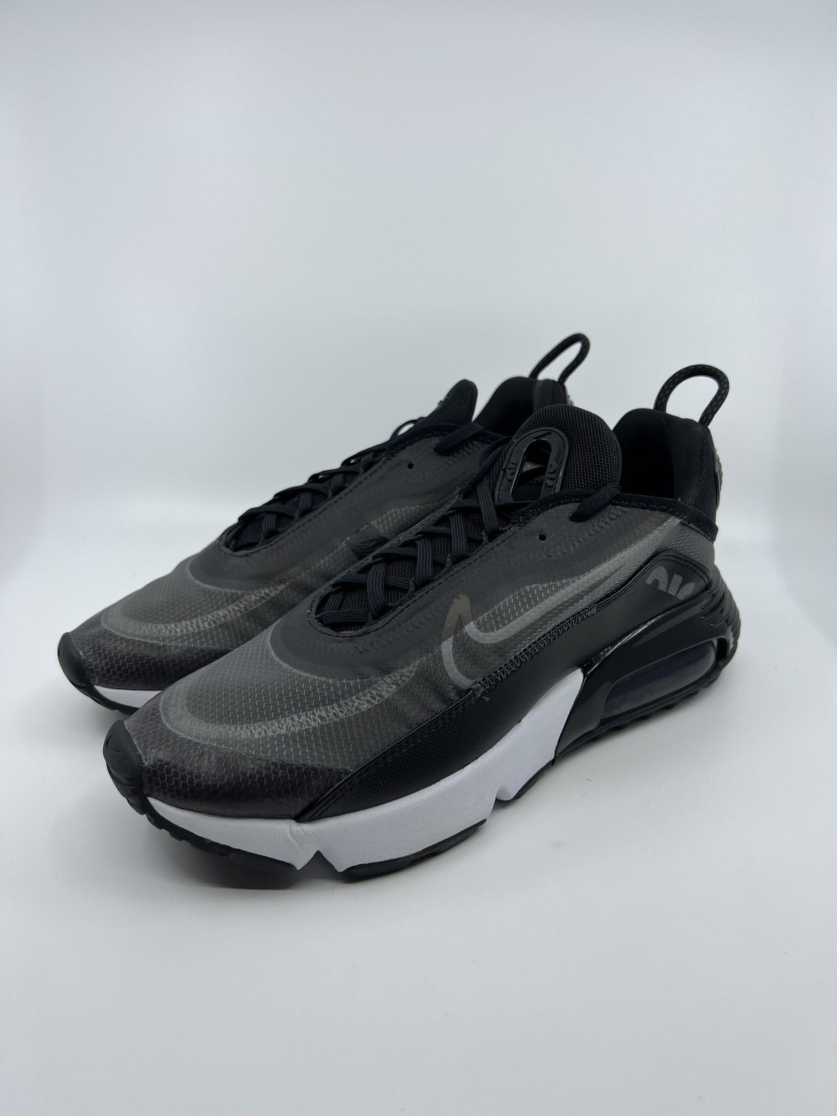 ♻️✅Nike Air Max 2090 Black White Running Shoes Men US8.5 Brand New Original Box