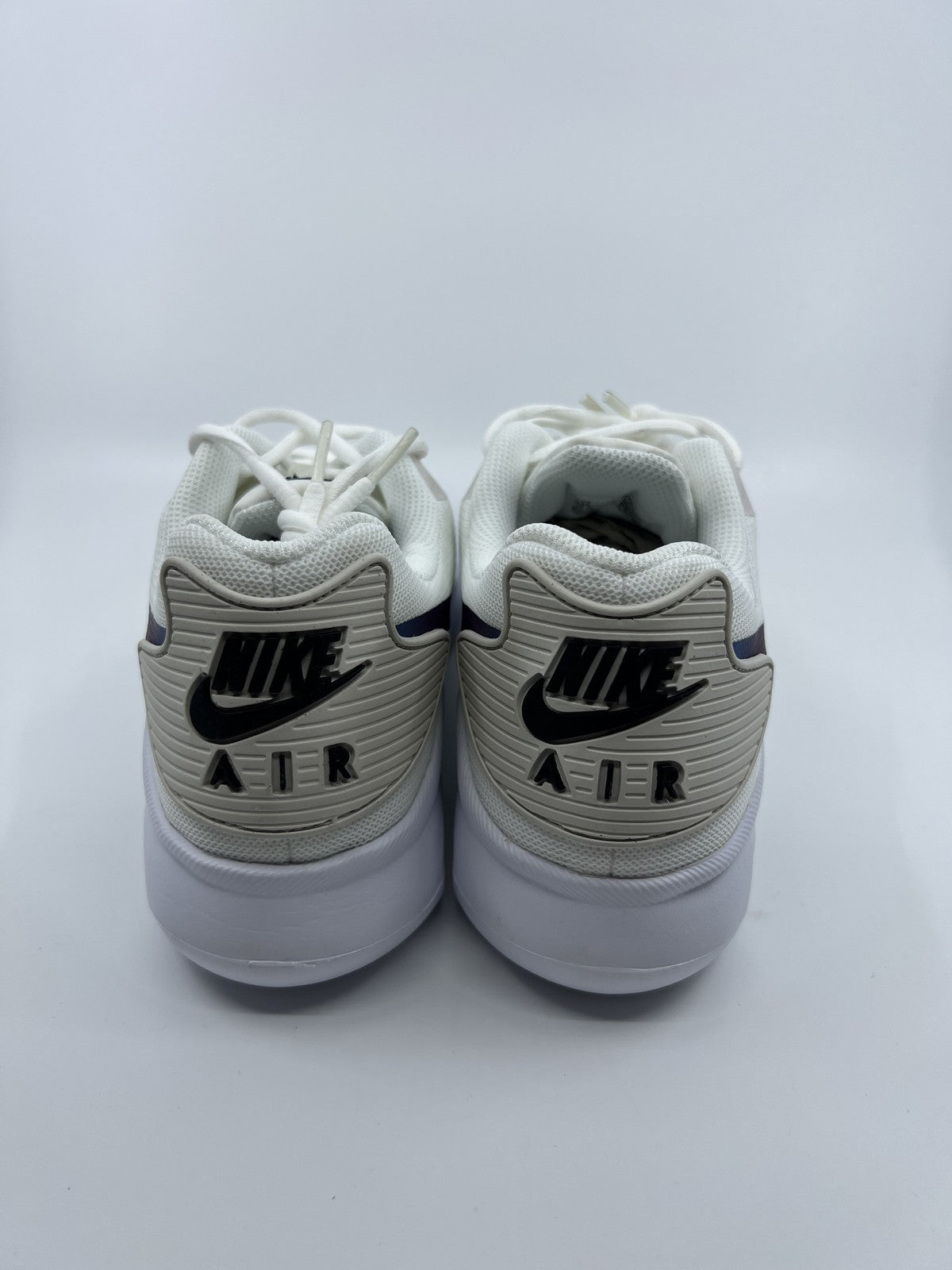 ♻️✅Nike Air Max Oketo White Black Men's Running Shoe Sneaker AQ2235 100 Sz 10
