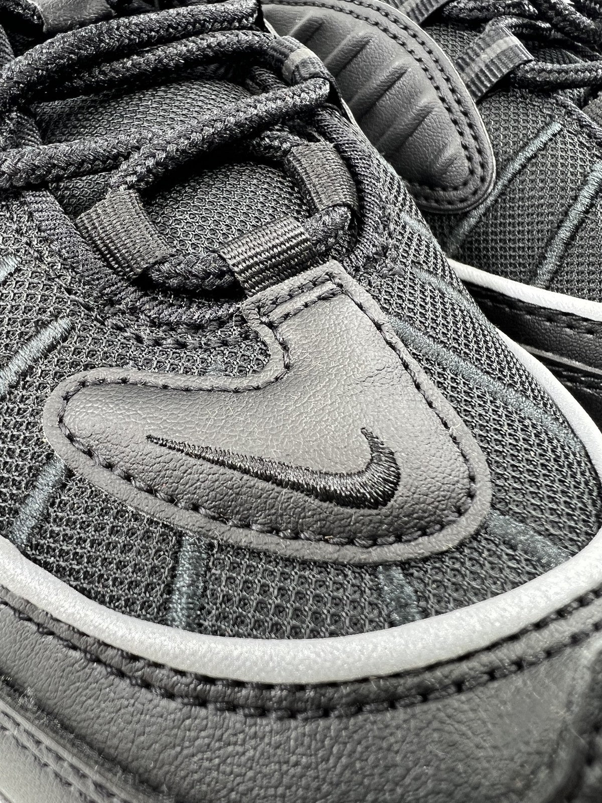 Nike AH6799 Women's Running Shoe US 8 Brand New