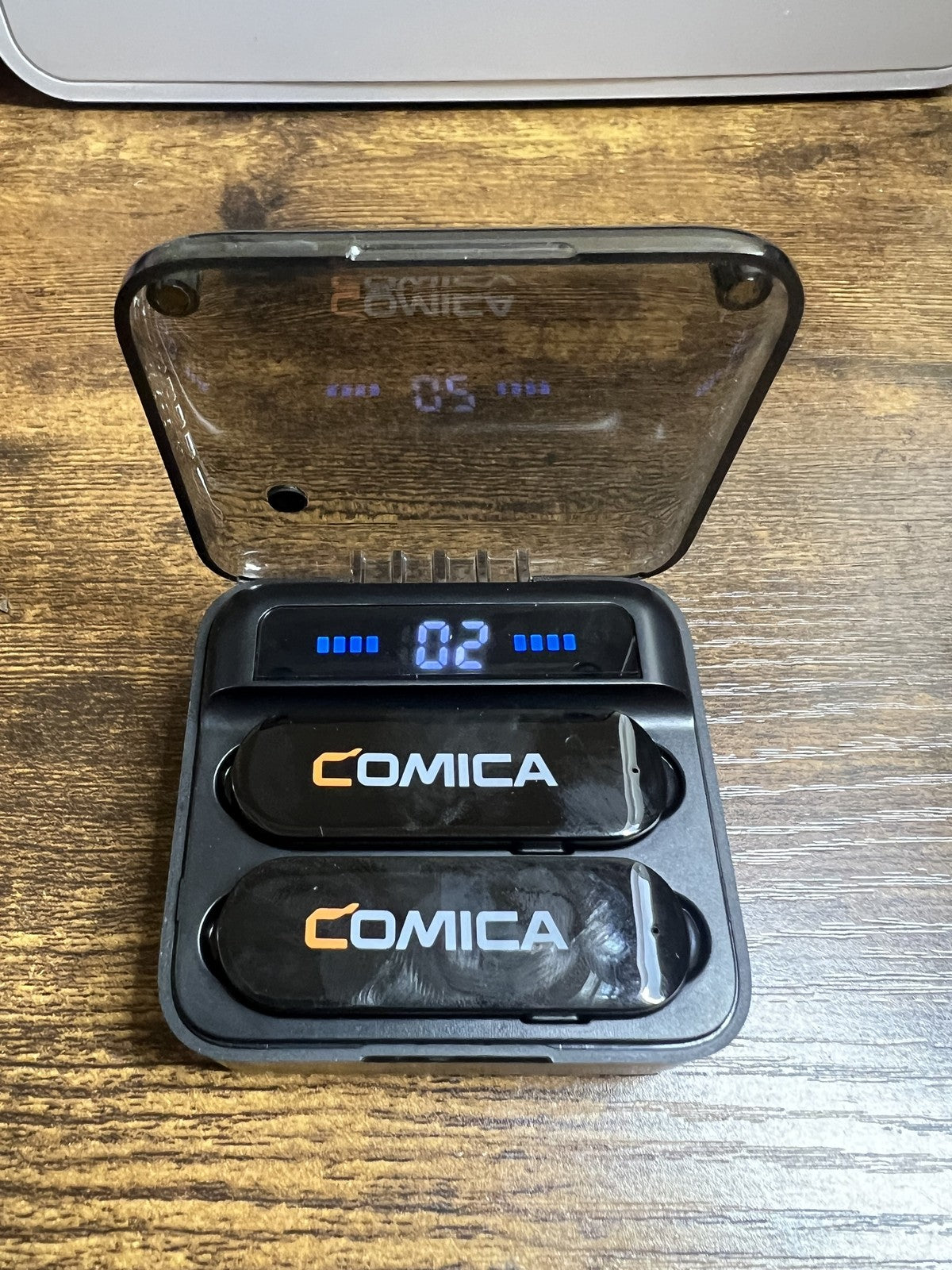 Comica Vimo S MI Wireless Microphone for iPhone MFI Certified,Noise Cancellation