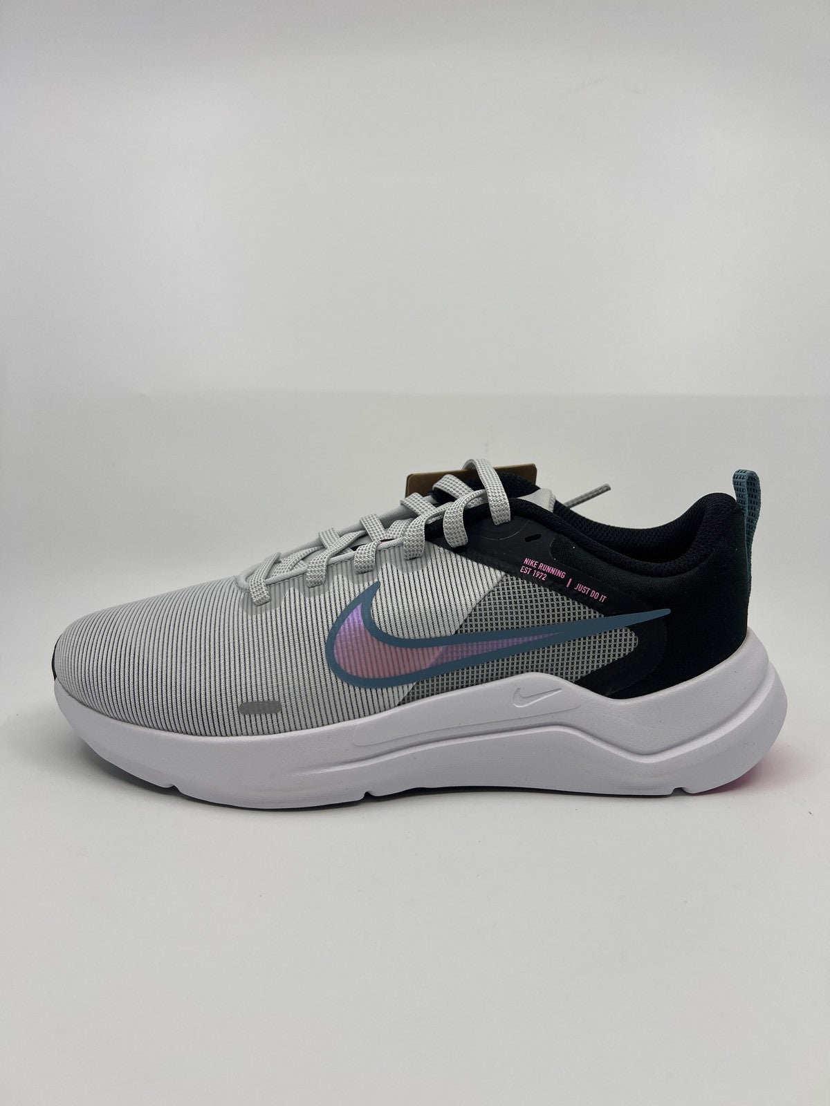 Nike women's Downshifter 12 Running 7.5 Photon Dust Pink Magic Smoke Grey