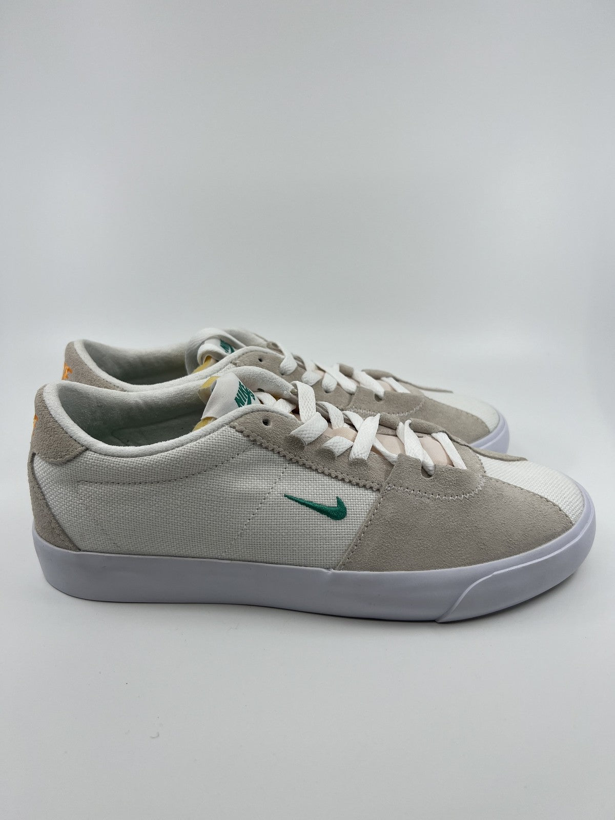 Nike CD5036 SB ZOOM AIR Women's Running Shoe US6.5 Brand New