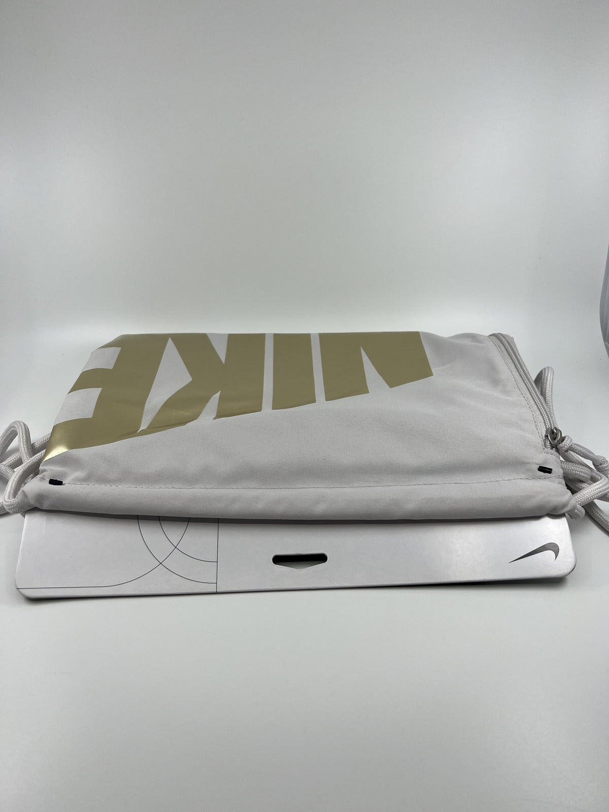 ♻️✅Nike Heritage Gym Sack Bag (White/Gold)