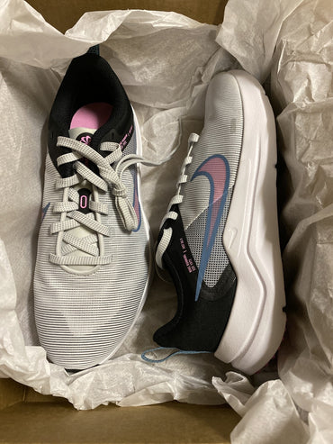 Nike Women's Race Running Shoe 7 Photon Dust Pink Magic Smoke Grey