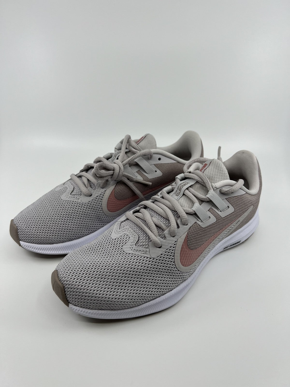 Nike AQ7486 DOWNSHIFTER 9 - GREY/PINK Women's Shoe US 6.5 Brand New