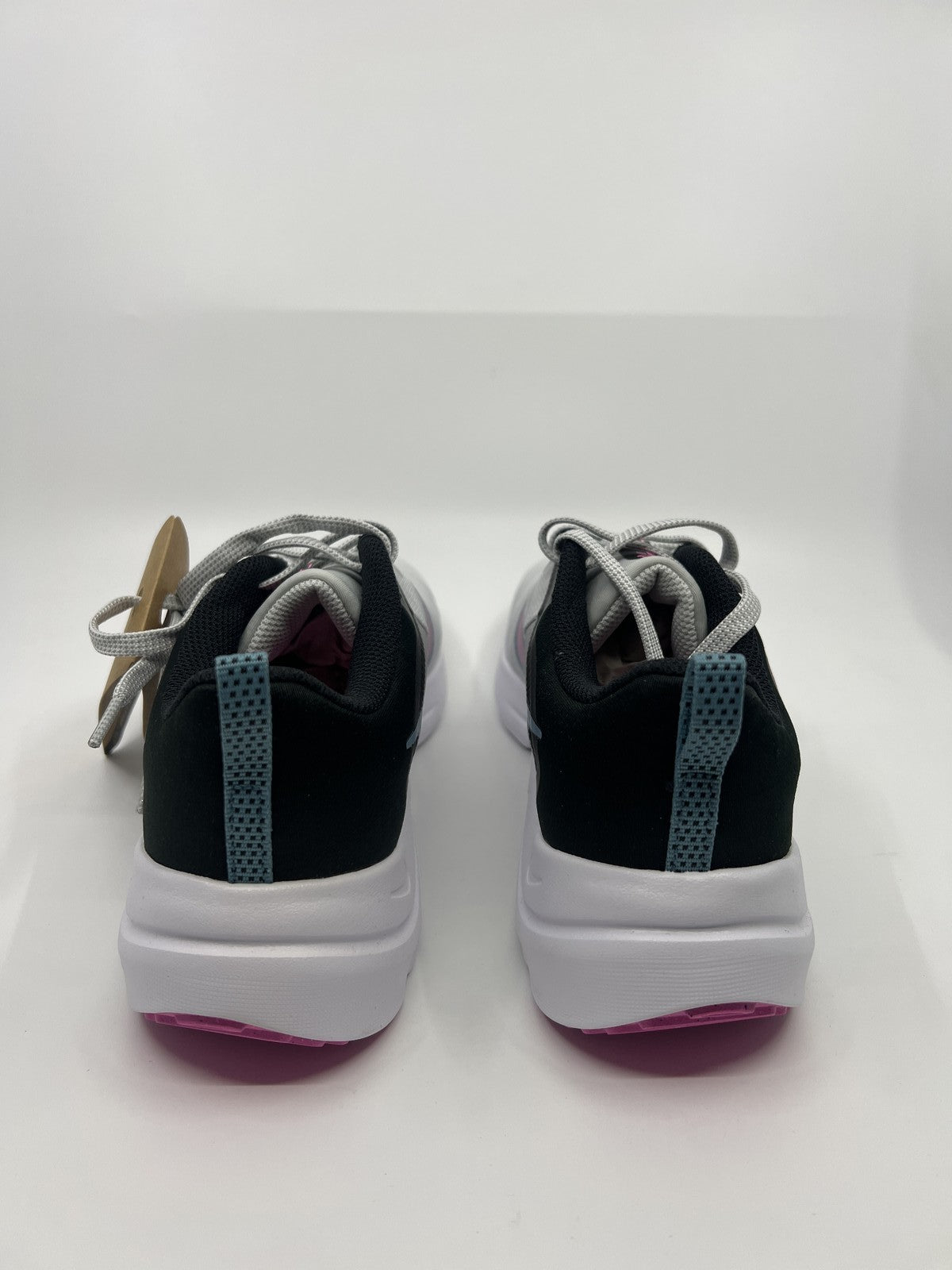 Nike women's Downshifter 12 Running 7.5 Photon Dust Pink Magic Smoke Grey