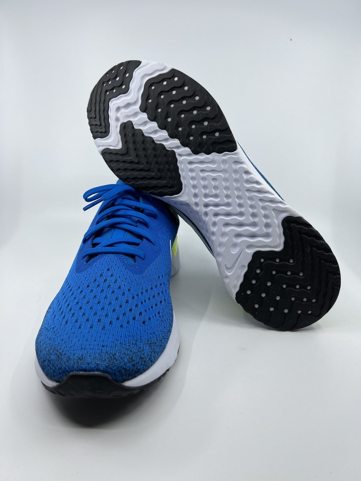 ♻️✅Nike AO9819 Men's Running Shoe US12 Brand New Original Box