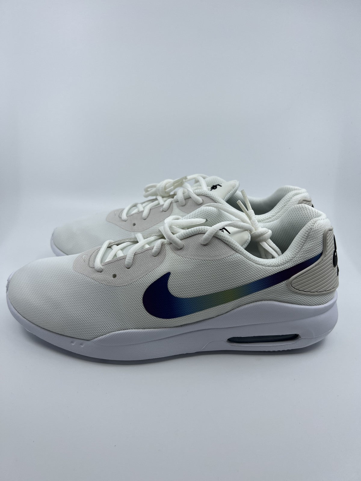 ♻️✅Nike Air Max Oketo White Black Men's Running Shoe Sneaker AQ2235 100 Sz 10