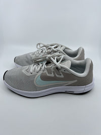 ♻️✅Nike Downshifter Women's Running Sneaker US7.5 Lightly Used Recycled Box
