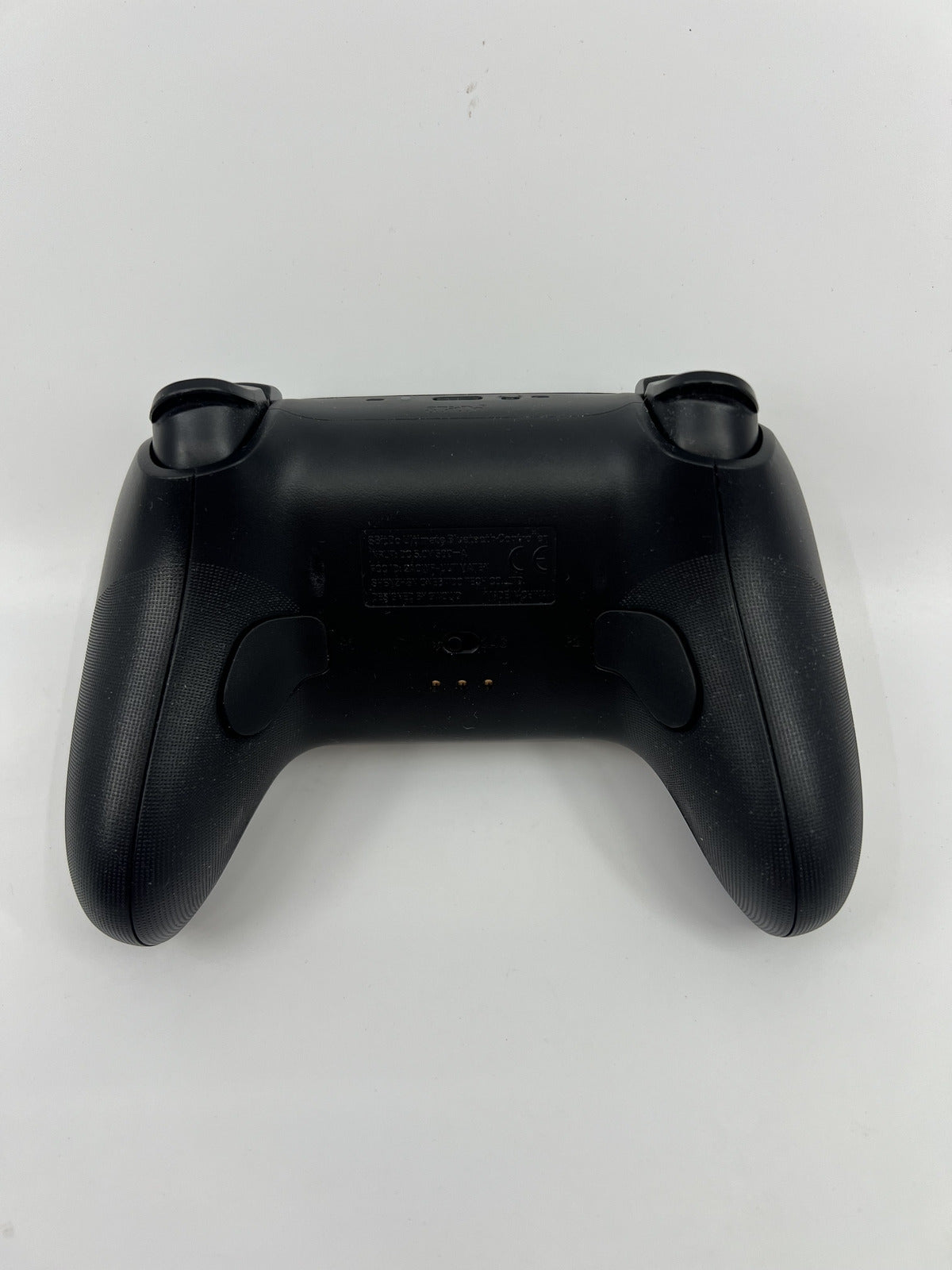 8Bitdo Ultimate Bluetooth Controller