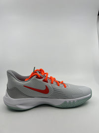 Nike Men's Precision 5 Race Running Shoe Size 9 Gray/White