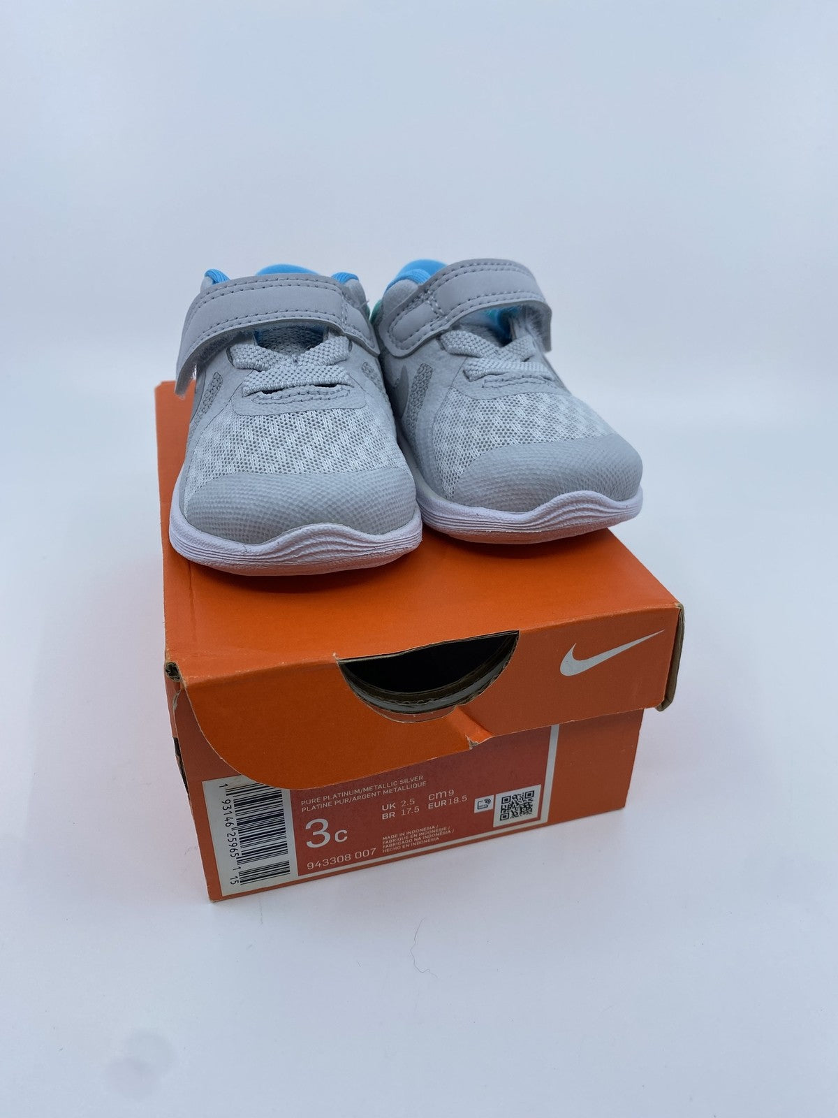 Nike Revolution 4 (TDV) US 3C Platinum/Metallic SILVER US 3c