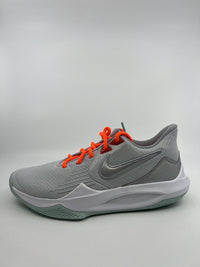 Nike Men's Precision 5 Race Running Shoe Size 9 Gray/White