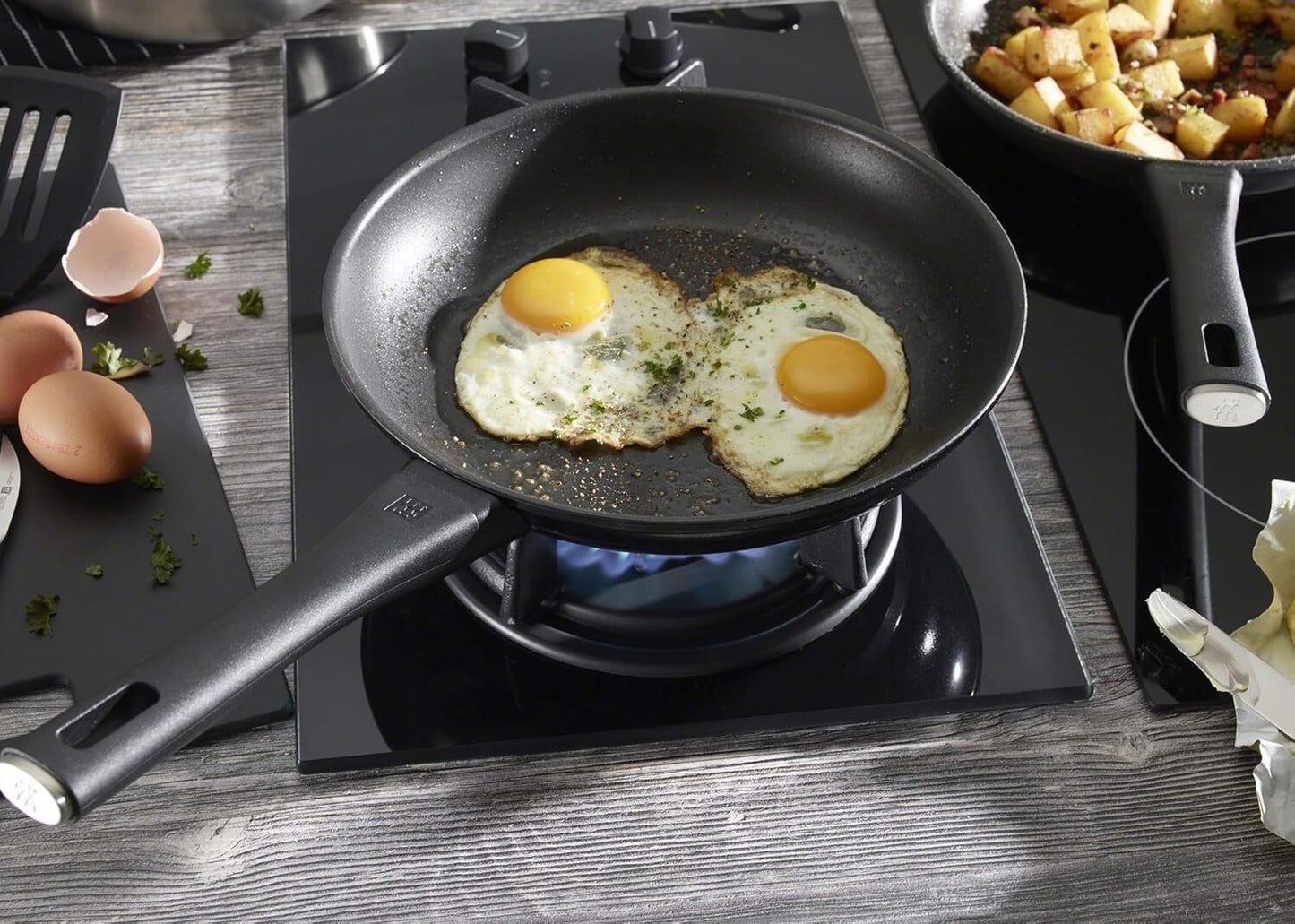 ZWILLING Madura Plus Forged 8-inch Nonstick Fry Pan, Excellent Heat Distribution