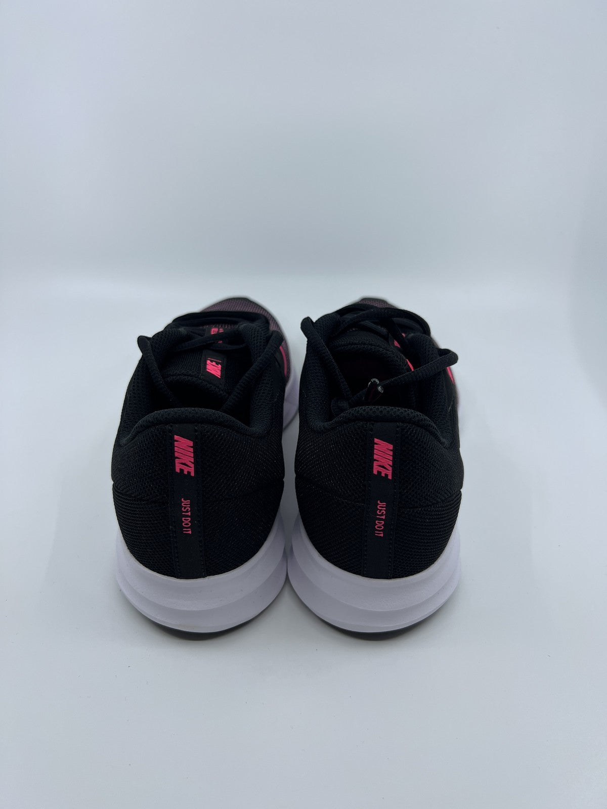 ♻️✅Nike Downshifter 9  Black/Pink/White Kids Shoes - Size 7  AR4135-003