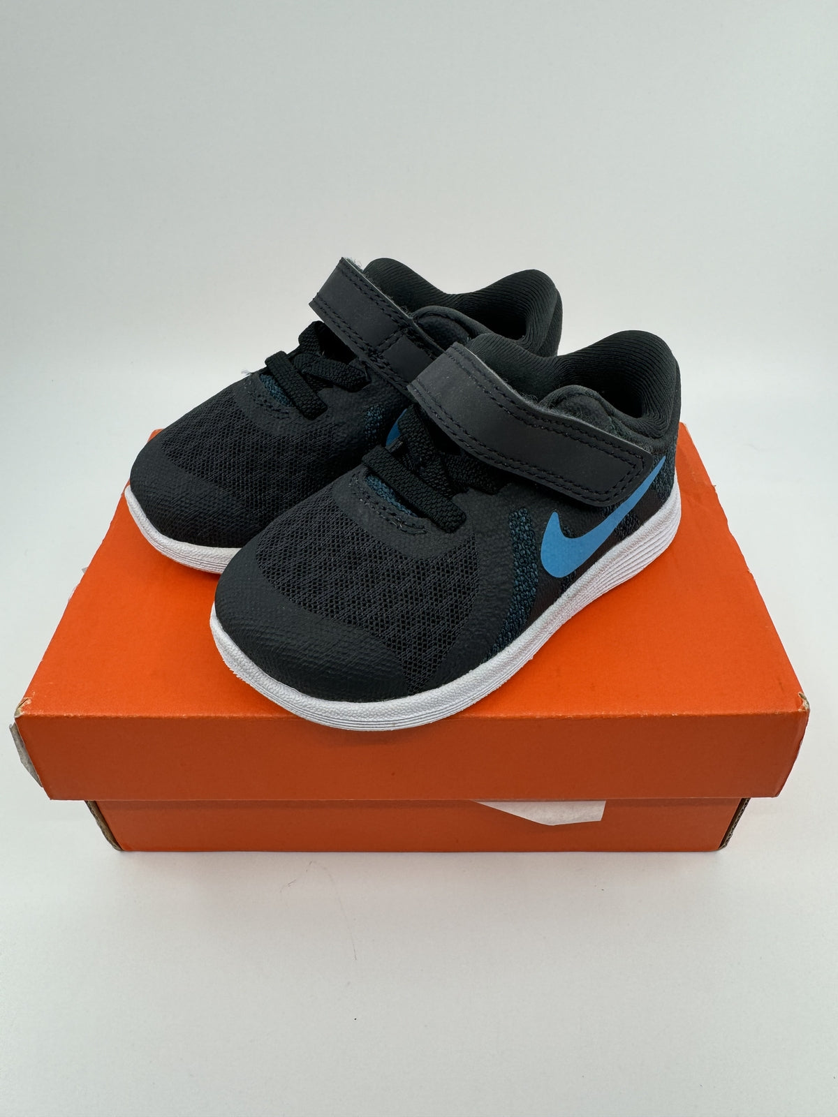 Nike Revolution 4 (TDV) US 5c