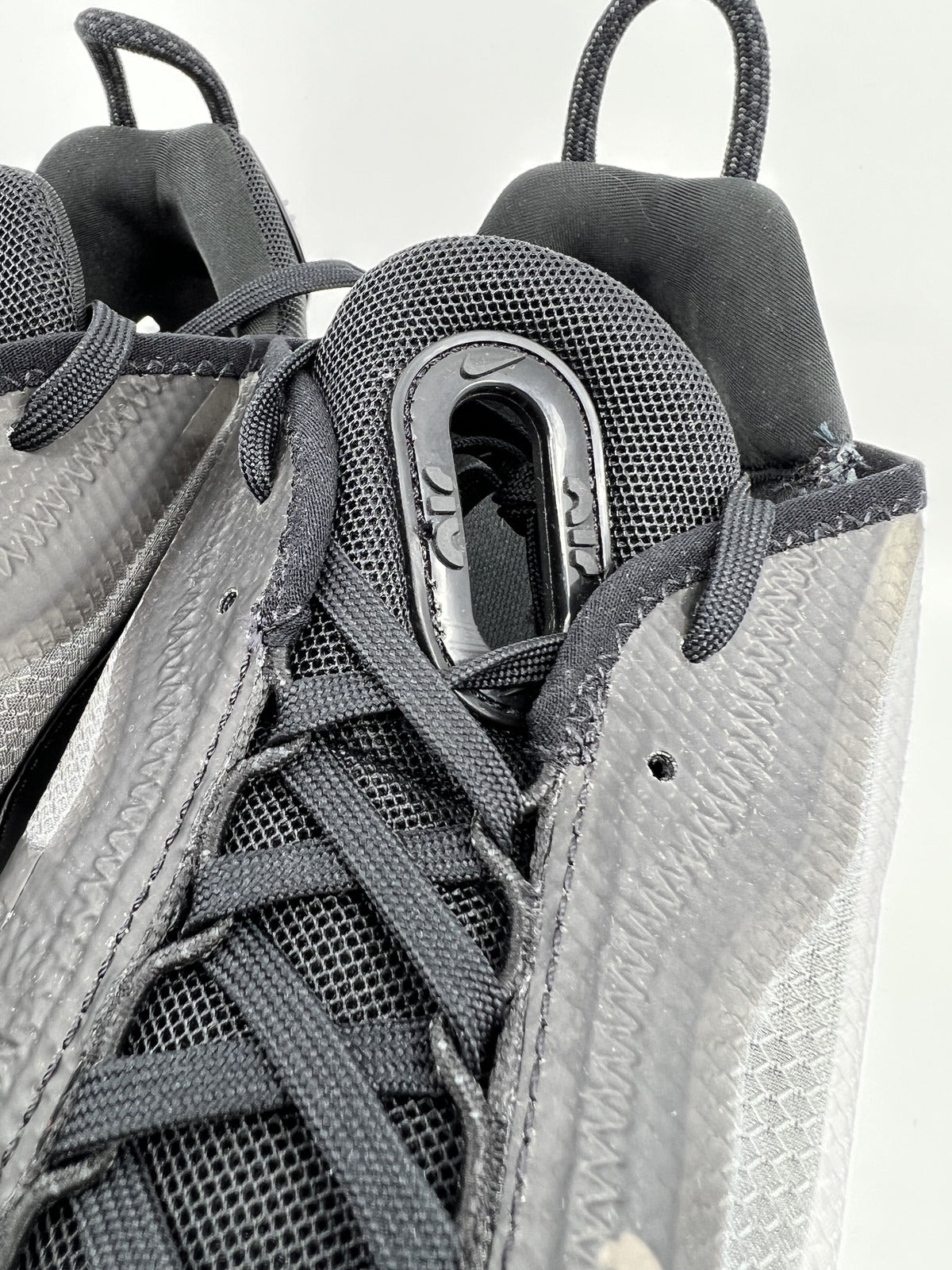 ♻️✅Nike Air Max 2090 Black White Running Shoes Men  US8.5 Brand New Original Box