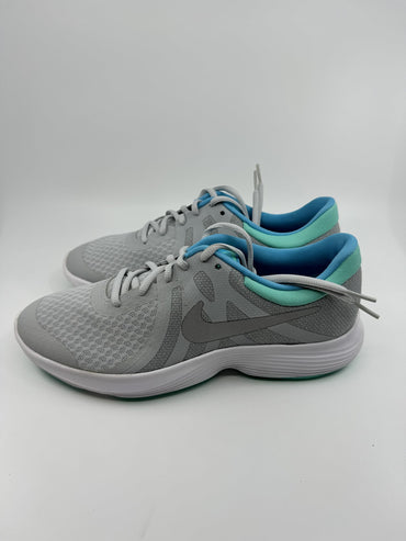 ♻️✅Nike Revolution 4 (GS) 6,5 Y