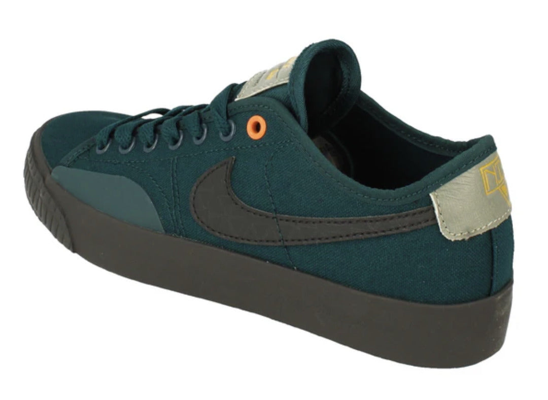 NIKE SB BLAZER COURT DVDL MENS TRAINERS US9 CZ5605 301