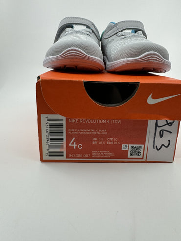 Nike  Revolution 4 (TDV) Running Shoe Little Kids Silver