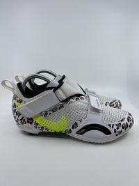 Nike CJ0775 Women's Running Shoe US7.5 Lightly Used Original Box