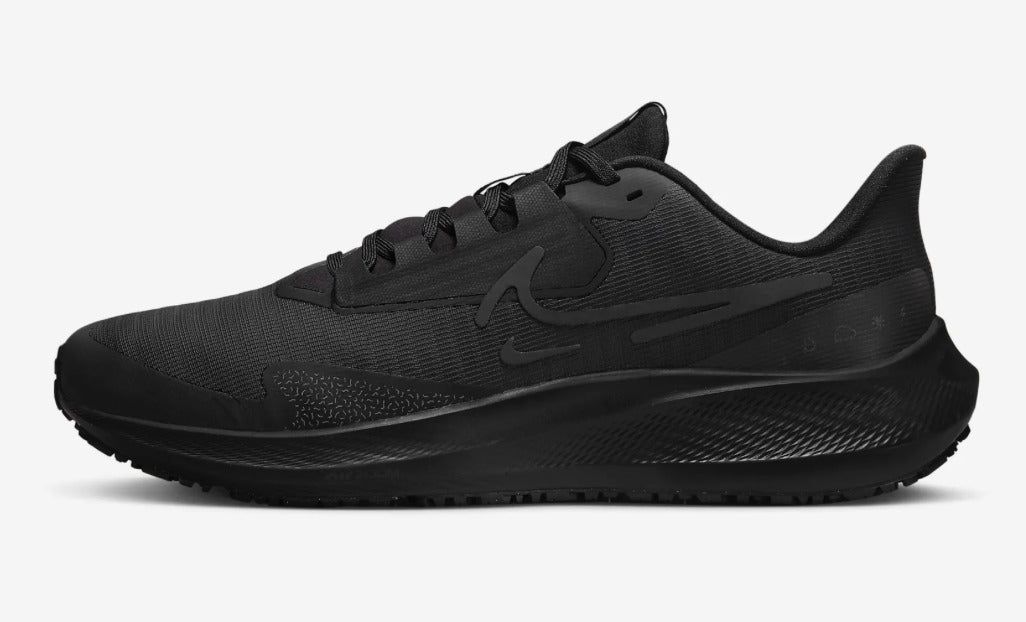 Nike Women's Sneaker 7.5 Black Mtlc Dk Grey Med Ash Night Forest Grey