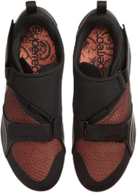 Nike Men's Sports Coach 9.5 Black/Metallic Silver